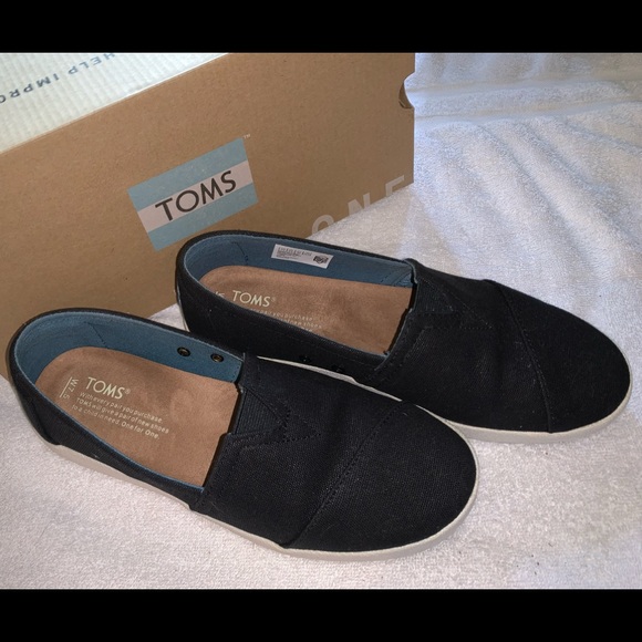 Toms Shoes - TOMS Avalon black coated canvas shoes